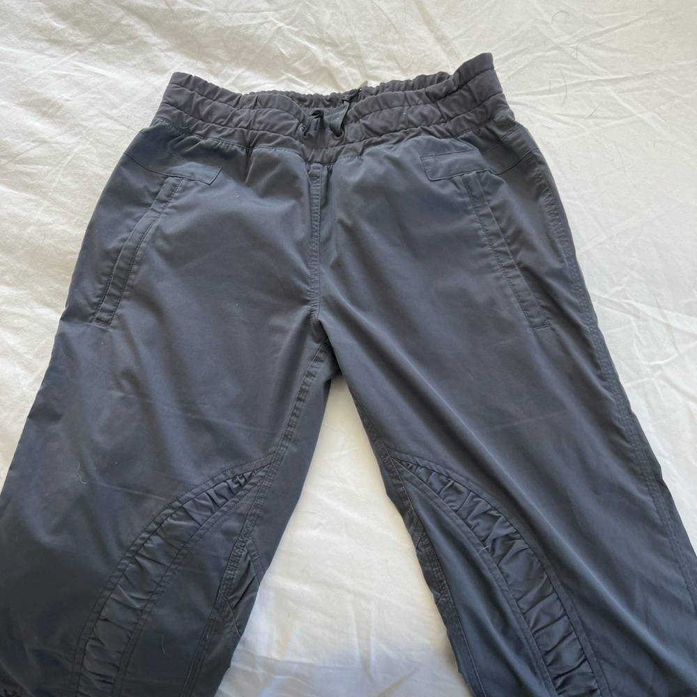 Lululemon charcoal grey track pants